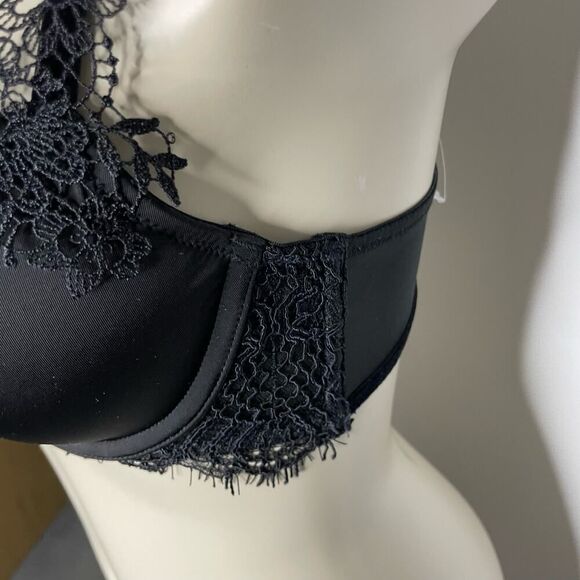 NEW Victoria's Secret Bra 34B Black Eyelash Lace Padded Lined Underwire Intimate - Picture 3 of 6